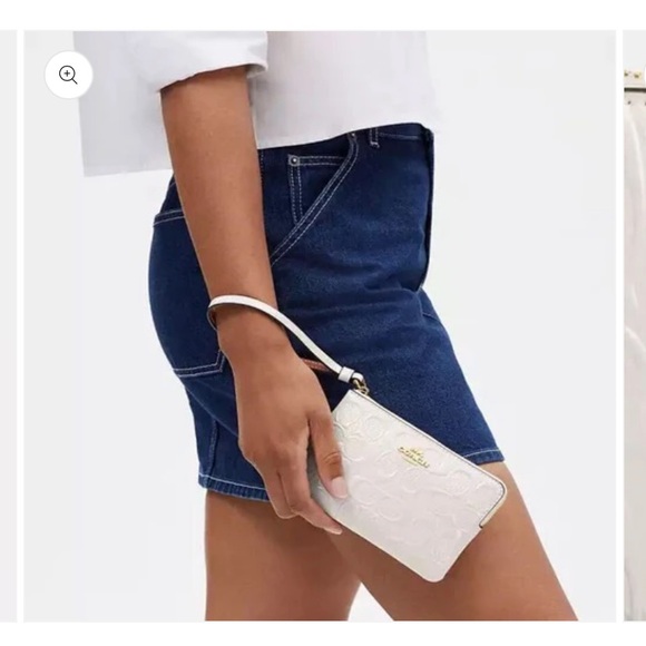 Coach Corner Zip Wristlet In Signature Patent Leather Gold/White - Picture 8 of 11